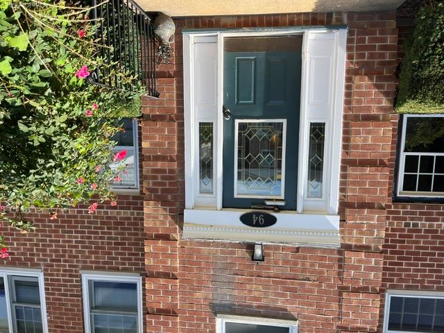 94 Shore Road, Unit C1 Port Washington, NY 11050 - Photo 2 of 16 Gallery Image 2