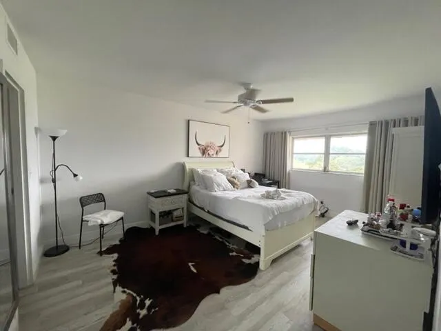 $1,600 | 1020 Country Club Drive, Unit 406, Margate, FL 33063