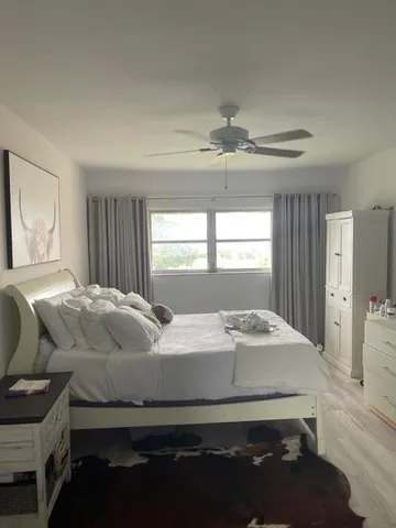 $1,600 | 1020 Country Club Drive, Unit 406, Margate, FL 33063