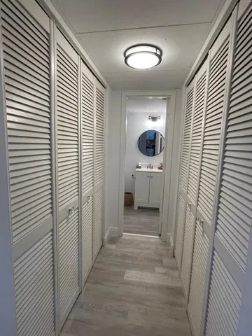 $1,600 | 1020 Country Club Drive, Unit 406, Margate, FL 33063