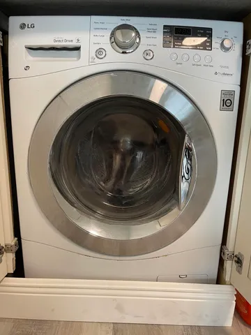 $1,600 | 1020 Country Club Drive, Unit 406, Margate, FL 33063