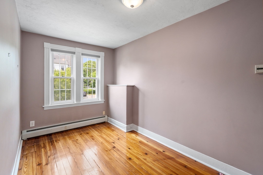 4 Hadwen Road Worcester, MA 01602 - Photo 22 of 37