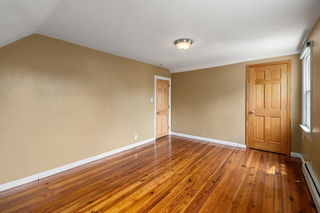 4 Hadwen Road Worcester, MA 01602 - Photo 25 of 37