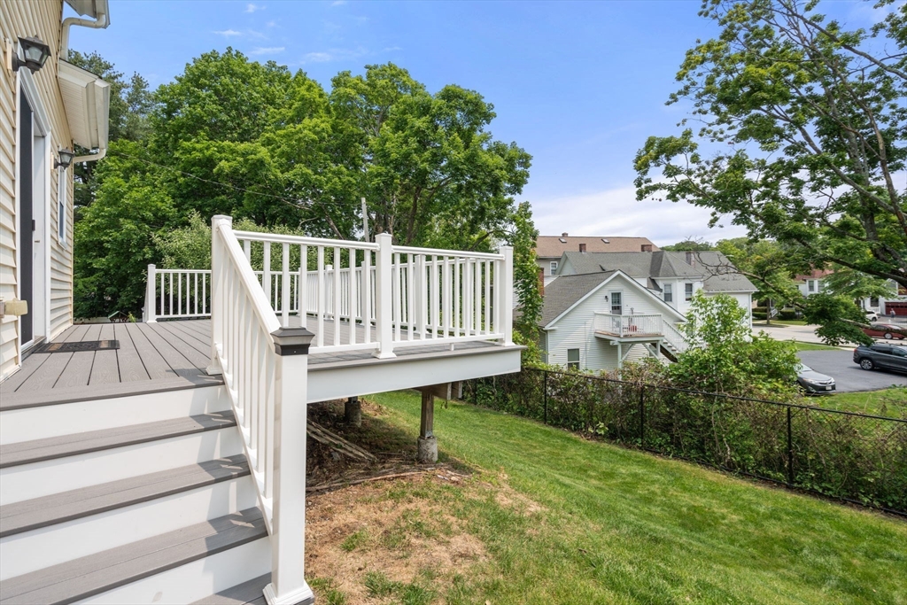 4 Hadwen Road Worcester, MA 01602 - Photo 29 of 37