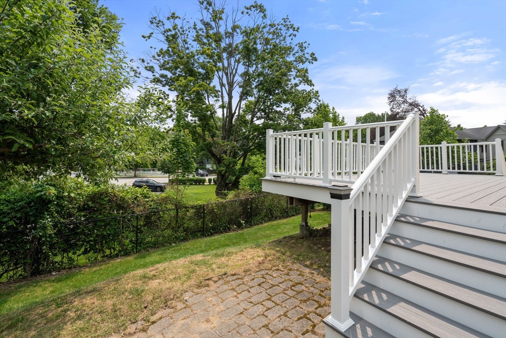 4 Hadwen Road Worcester, MA 01602 - Photo 33 of 37