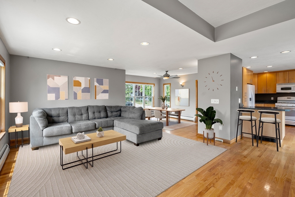 4 Hadwen Road Worcester, MA 01602 - Photo 6 of 37