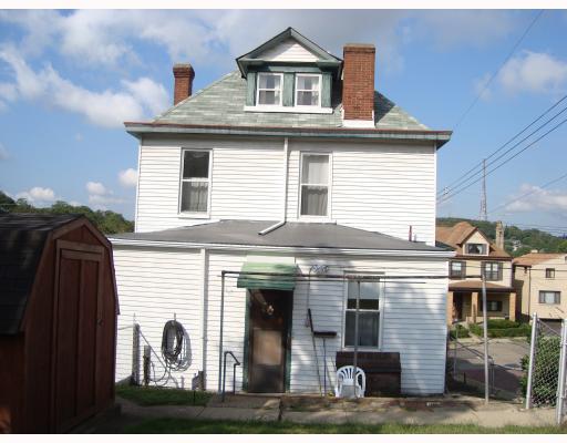 1501 Rutherford Avenue Beechview, PA 15216 - Photo 3 of 15 Exterior Back.