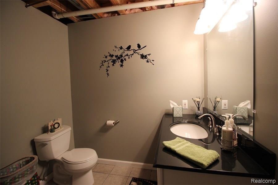 62063 Wolcott Road Ray, MI 48096 - Photo 38 of 53 Basement Bath 2.jpg