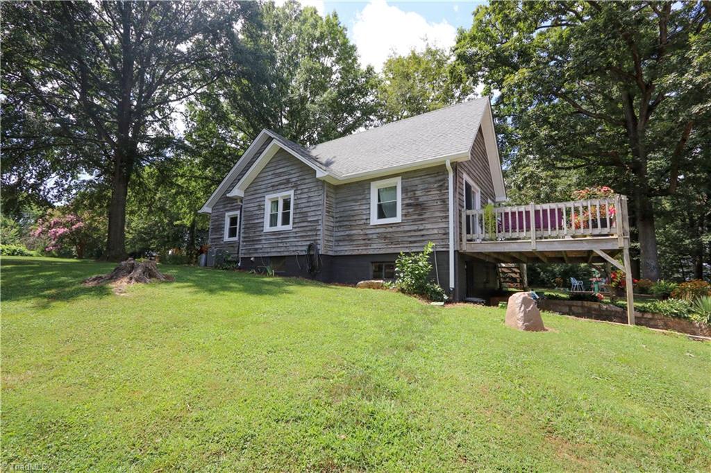 207 Cool Springs Church Road Elkin, NC 28621 - Photo 4 of 30 Gallery Image 4