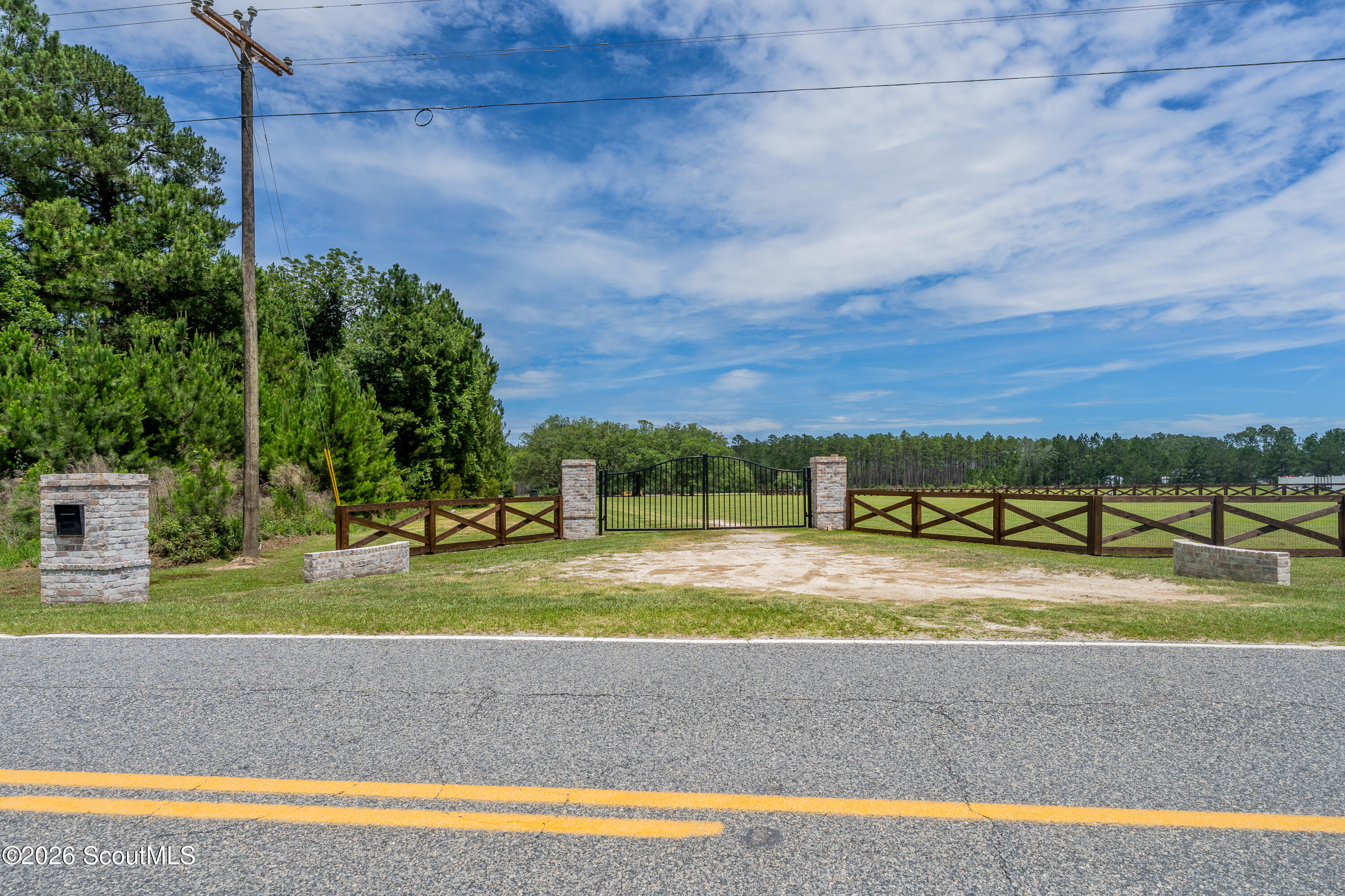 6380 Youmans Chapel Road Blackshear, GA 31516 - Photo 12 of 22