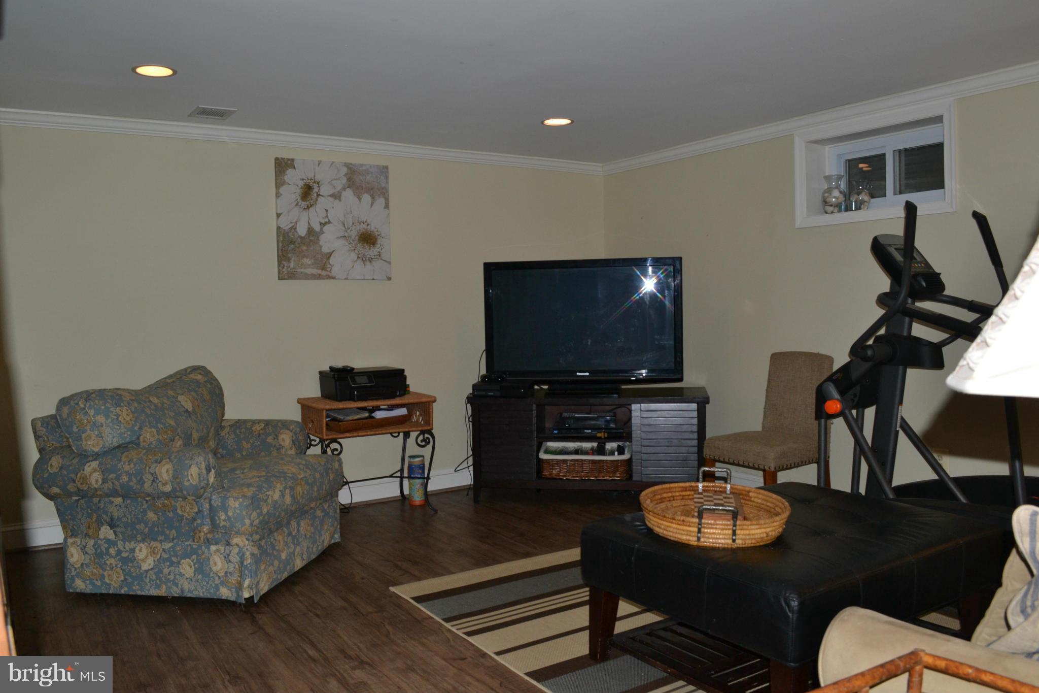 7100 Heathfield Road Baltimore, MD 21212 - Photo 12 of 30 Basement