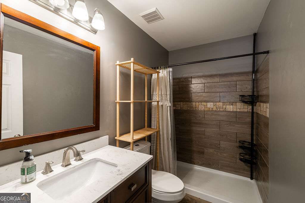 660 South Barnett Shoals Road, Unit 212 Athens, GA 30605 - Photo 30 of 38 Gallery Image 30