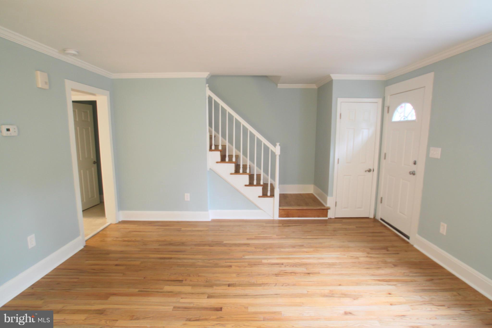 4643 Rokeby Road Baltimore, MD 21229 - Photo 3 of 20 Interior (General)