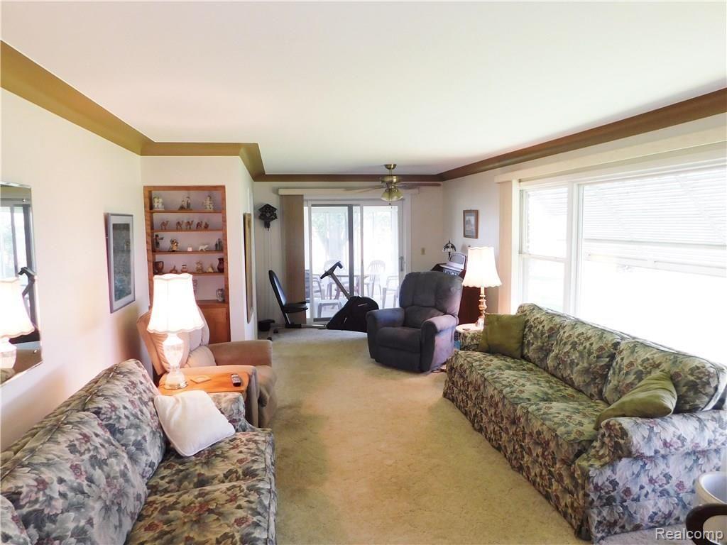 555 North Searls Road Webberville, MI 48892 - Photo 6 of 16