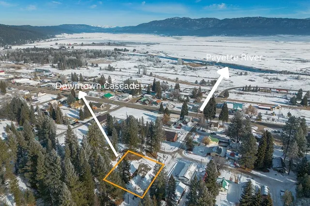 $560,000 | 204 West Mill Street, Cascade, ID 83611