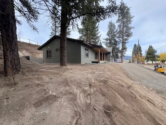 $560,000 | 204 West Mill Street, Cascade, ID 83611