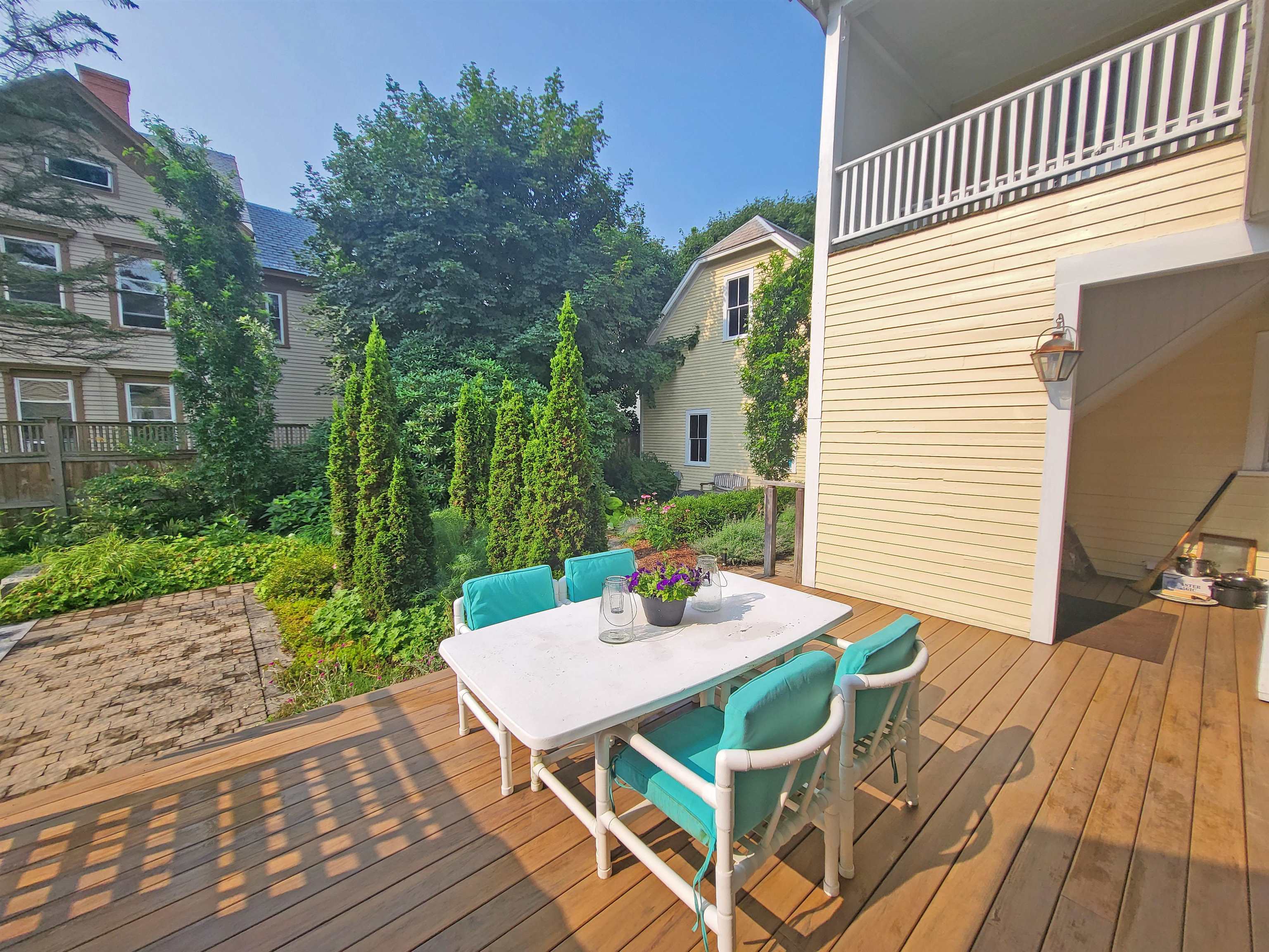 58 Oak Street Brattleboro, VT 05301 - Photo 15 of 24