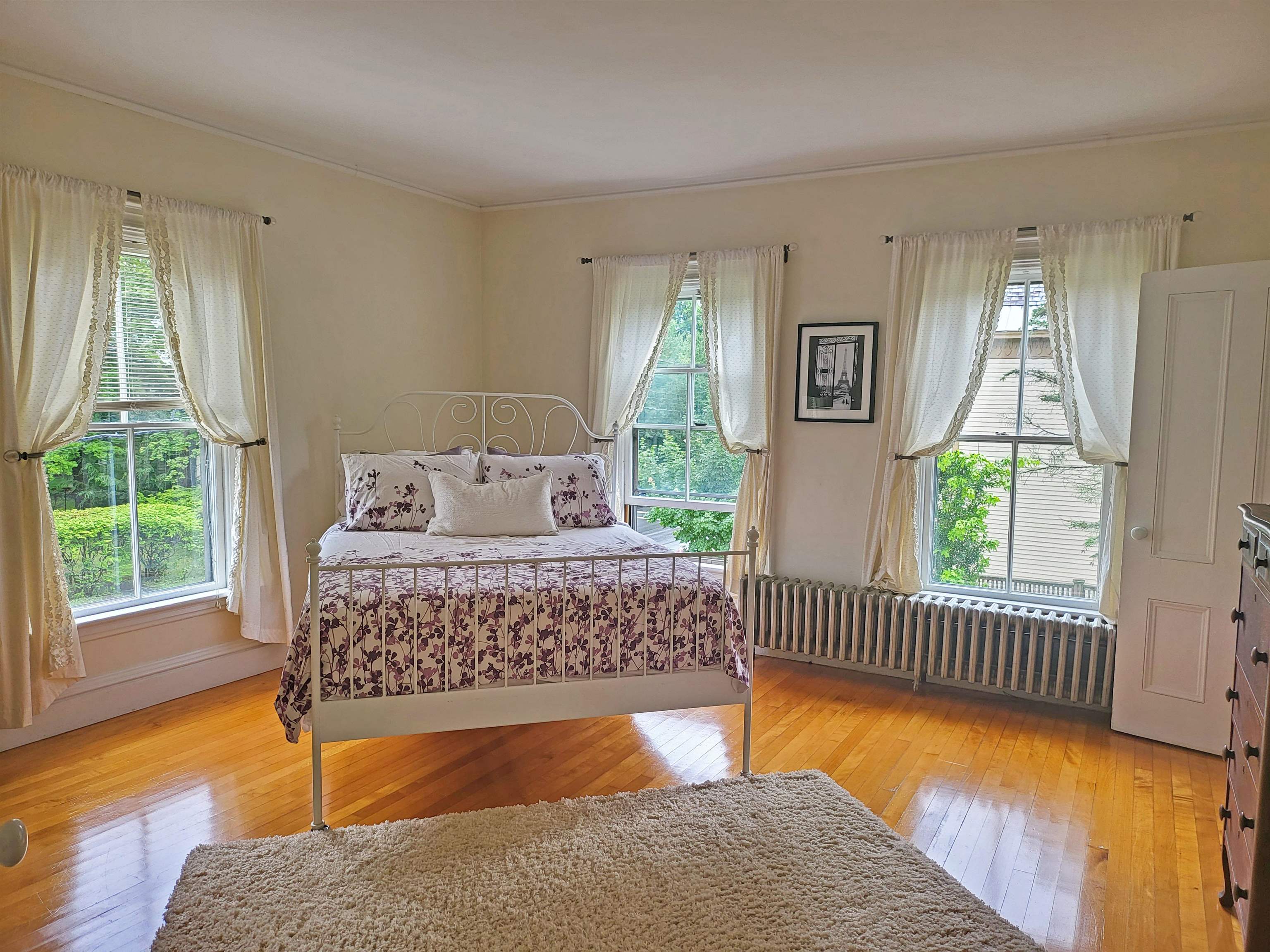 58 Oak Street Brattleboro, VT 05301 - Photo 8 of 24