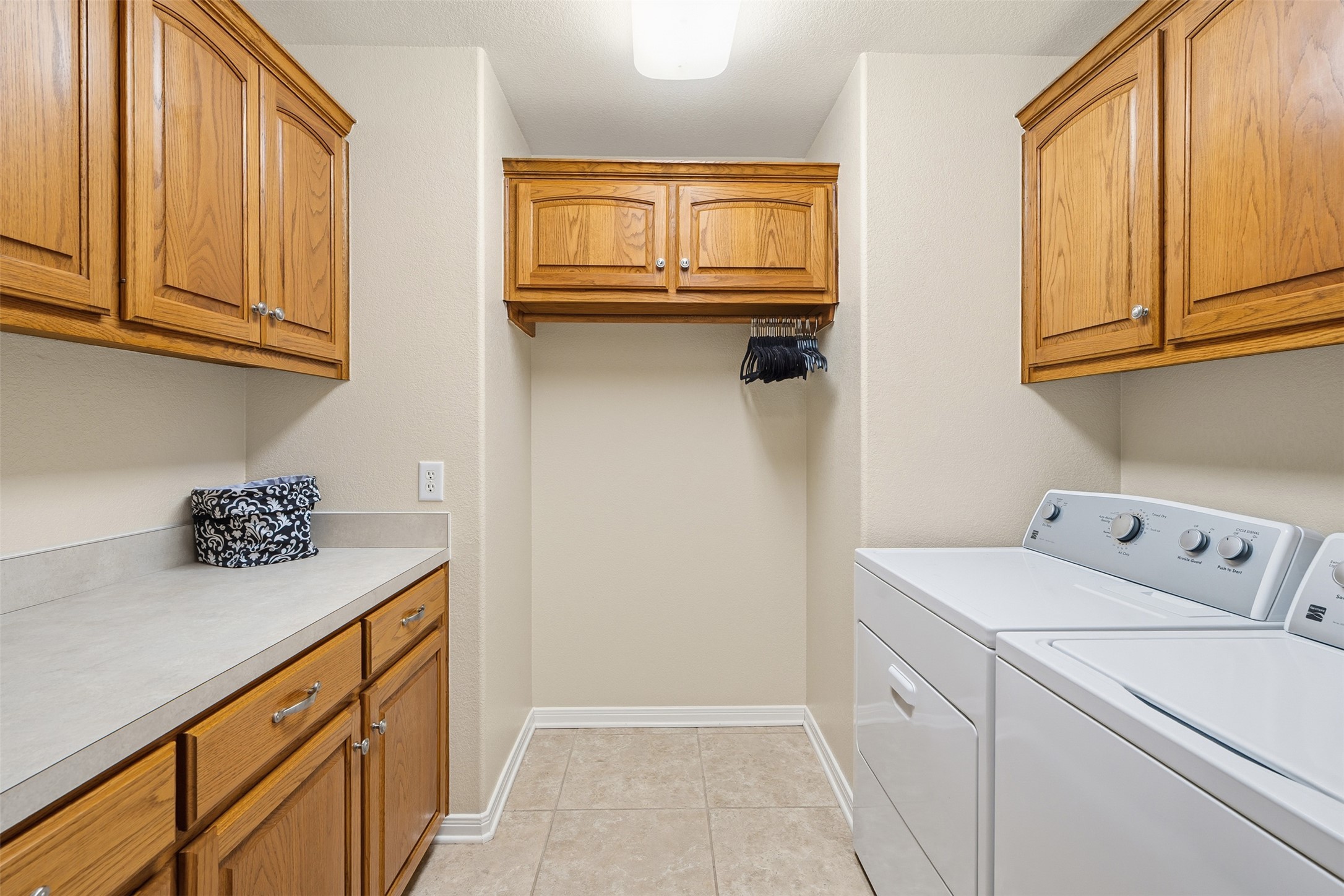 420 Rundberg Drive Jarrell, TX 76537 - Photo 13 of 28 Laundry room