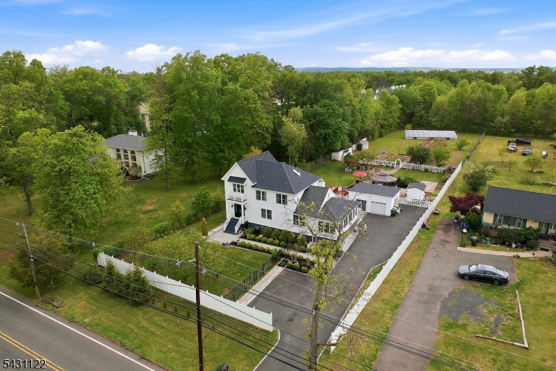 33 Weston Road Somerset, NJ 08873 - Photo 7 of 44