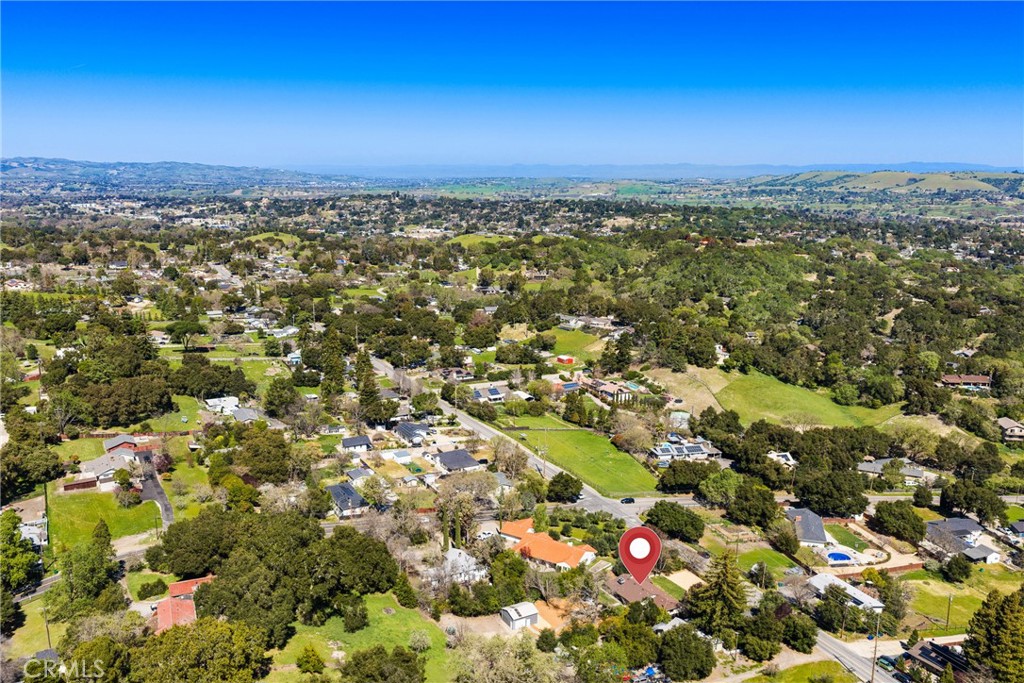 6030 Portola Road Atascadero, CA 93422 - Photo 41 of 44 a view of a city