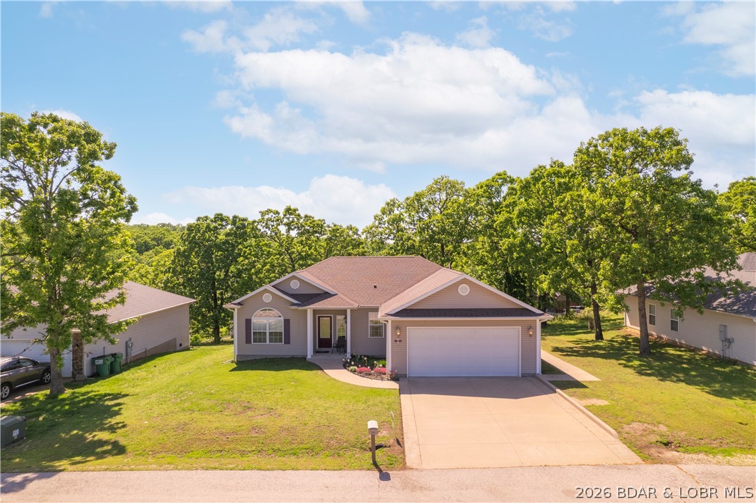 221 Whispering Streams Road Lake Ozark, MO 65049 - Photo 4 of 37