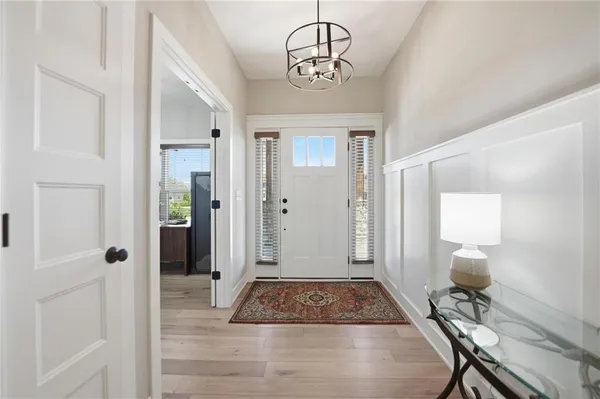$915,000 | 13 Tahoma Ridge, Lake Winnebago, MO 64034