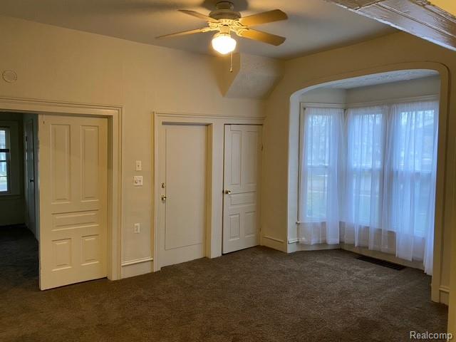 504 East Clinton Street Howell, MI 48843 - Photo 5 of 22