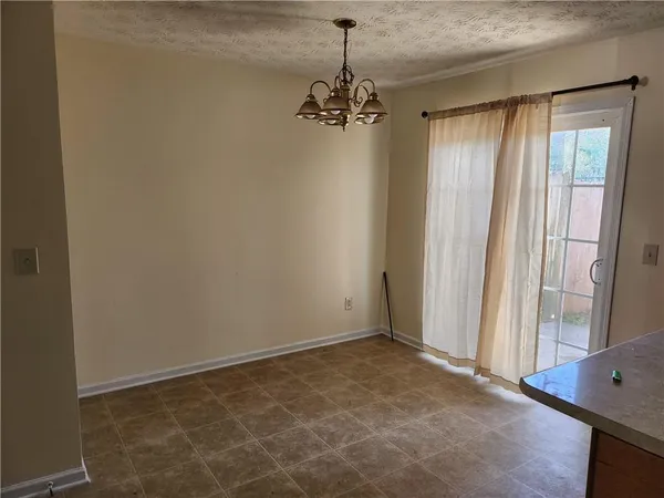 $1,500 | 2935 Fields Drive, Lithonia, GA 30038