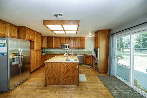 $1,300,000 | 3401 Bogue Road, Denair, CA 95316