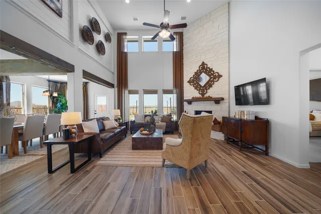 $663,481 | 6603 Allens Landing, Needville, TX 77461