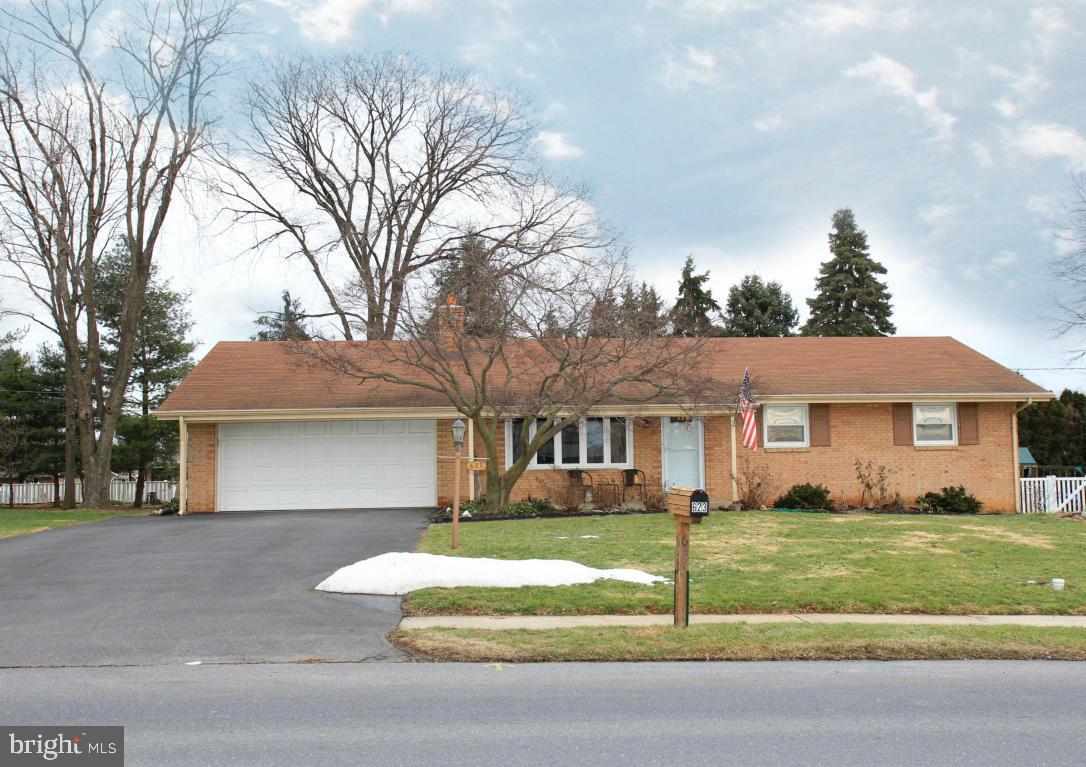 623 East Roseville Road Lancaster, PA 17601 - Photo 1 of 14 Gallery Image 1