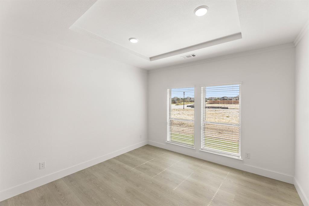 1617 Whisperwood Way Midlothian, TX 76065 - Photo 12 of 40 an empty room with windows