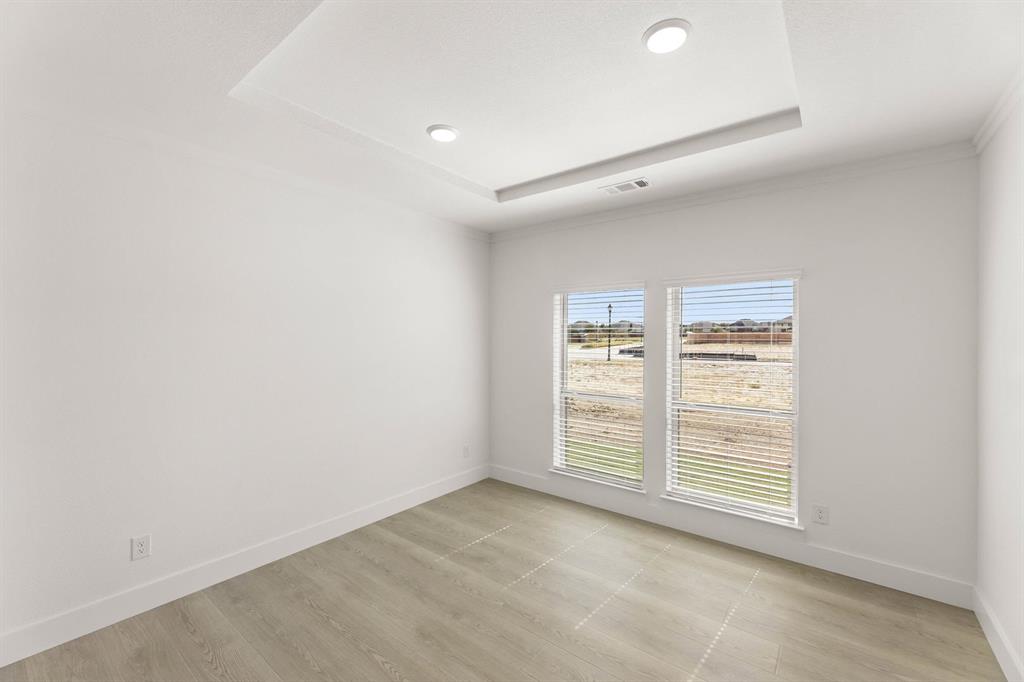 1617 Whisperwood Way Midlothian, TX 76065 - Photo 18 of 40 an empty room with windows