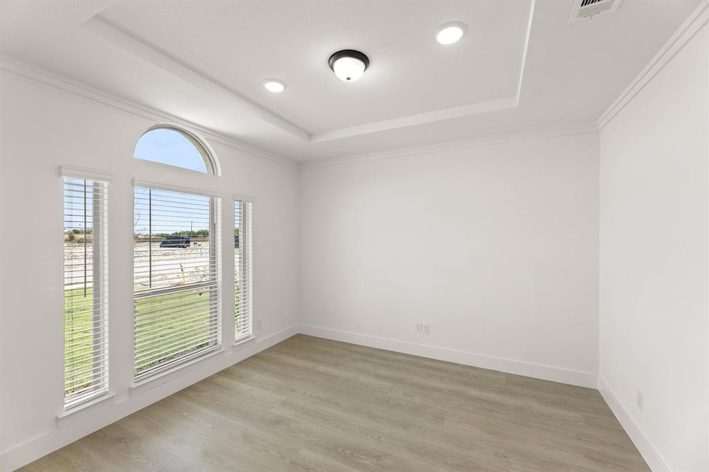 1617 Whisperwood Way Midlothian, TX 76065 - Photo 8 of 40 a view of an empty room with a window