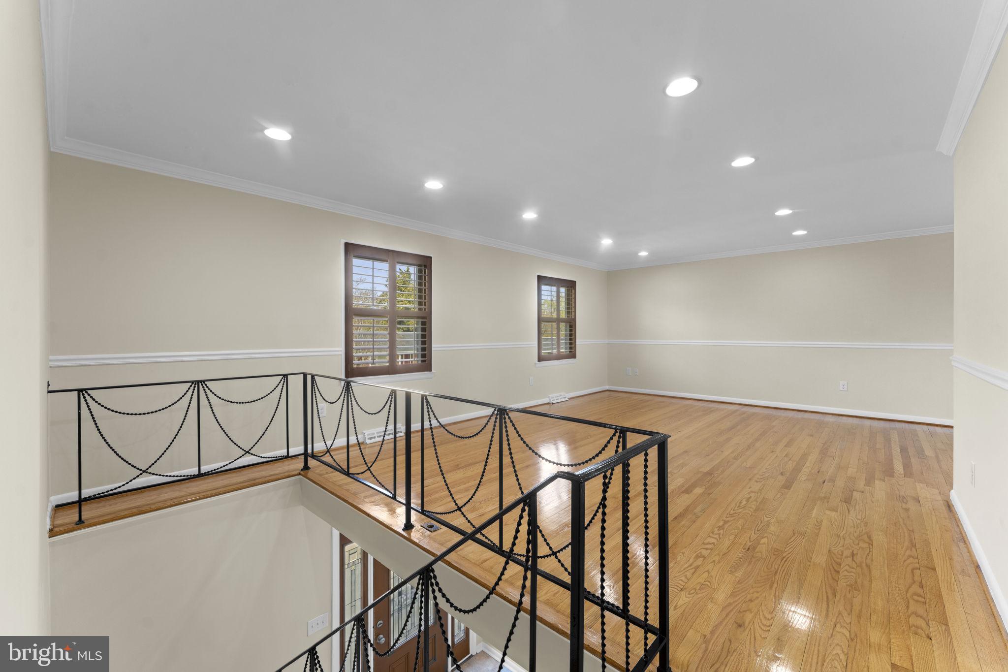3003 Raymond Court Fort Washington, MD 20744 - Photo 14 of 30 a view of a livingroom with furniture and staircase