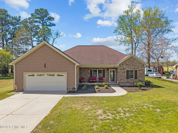 $260,000 | 483 Central Drive, Snow Hill, NC 28580