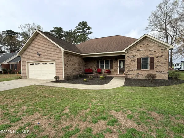 $260,000 | 483 Central Drive, Snow Hill, NC 28580