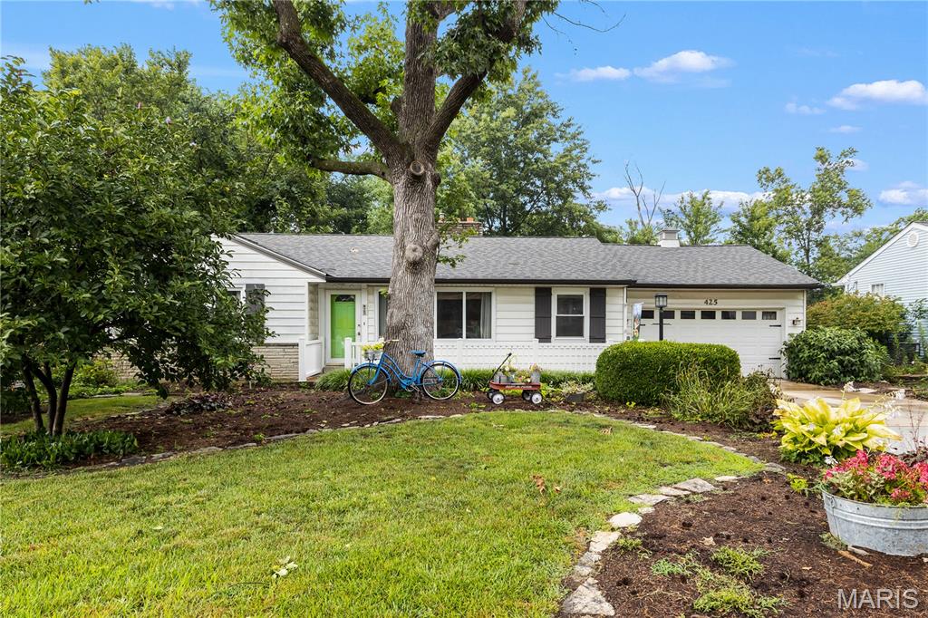 425 Linum Lane Webster Groves, MO 63119 - Photo 1 of 24