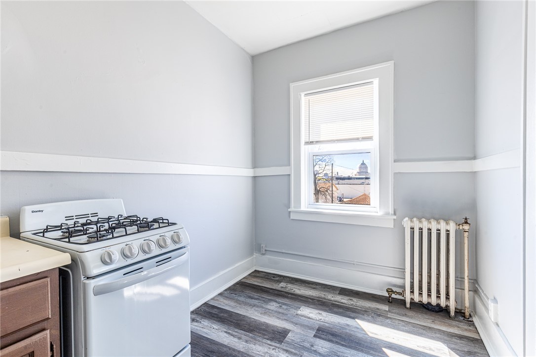 312 Lake Avenue Rochester, NY 14608 - Photo 22 of 34