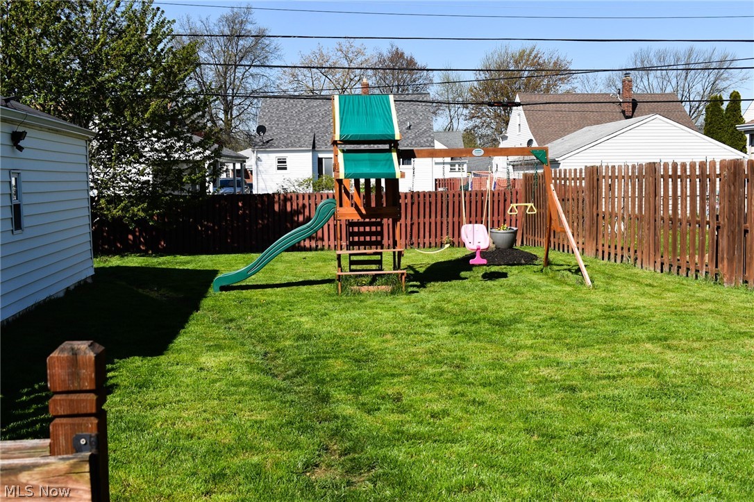 674 Dickerson Road Willowick, OH 44095 - Photo 15 of 18