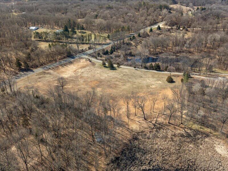 10483 Hadley Road, Unit 1 AND 2 Gregory, MI 48137 - Photo 6 of 33 06-DJI_20260320143924_0036_D
