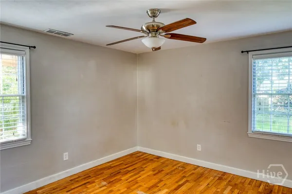 $2,000 | 2201 East 41st Street, Savannah, GA 31404