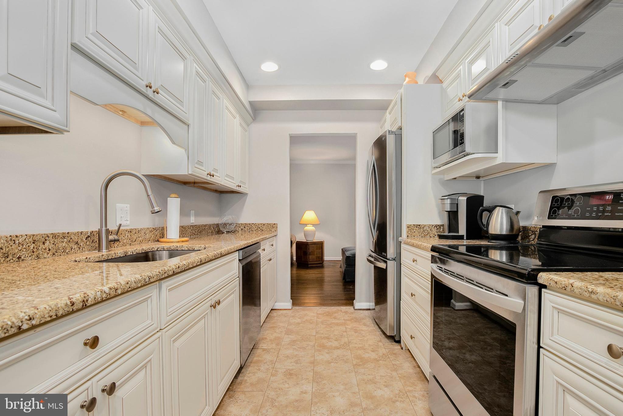 12000 Trotter Lane Reston, VA 20191 - Photo 15 of 60 Gallery Image 15