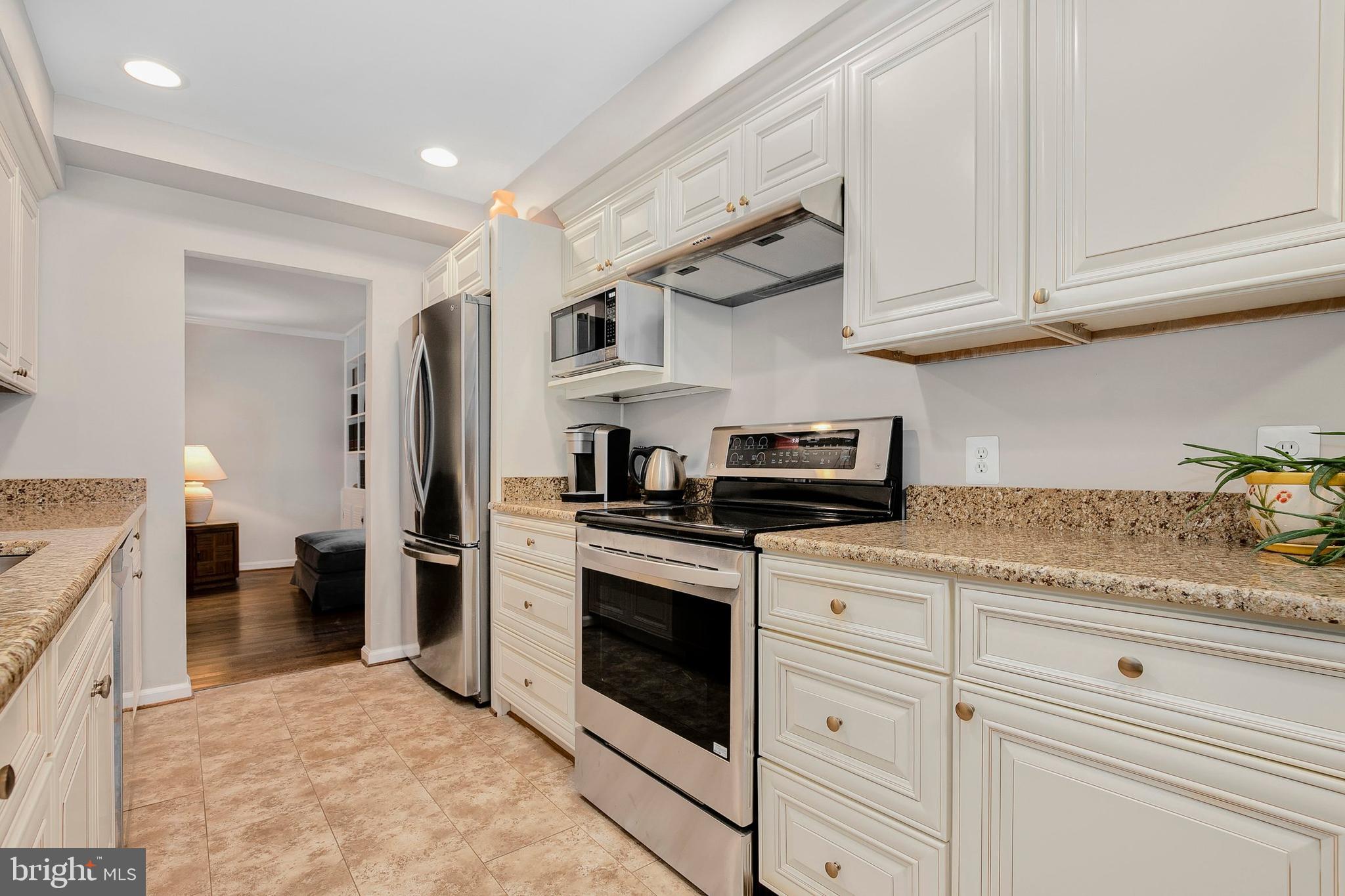 12000 Trotter Lane Reston, VA 20191 - Photo 16 of 60 Gallery Image 16