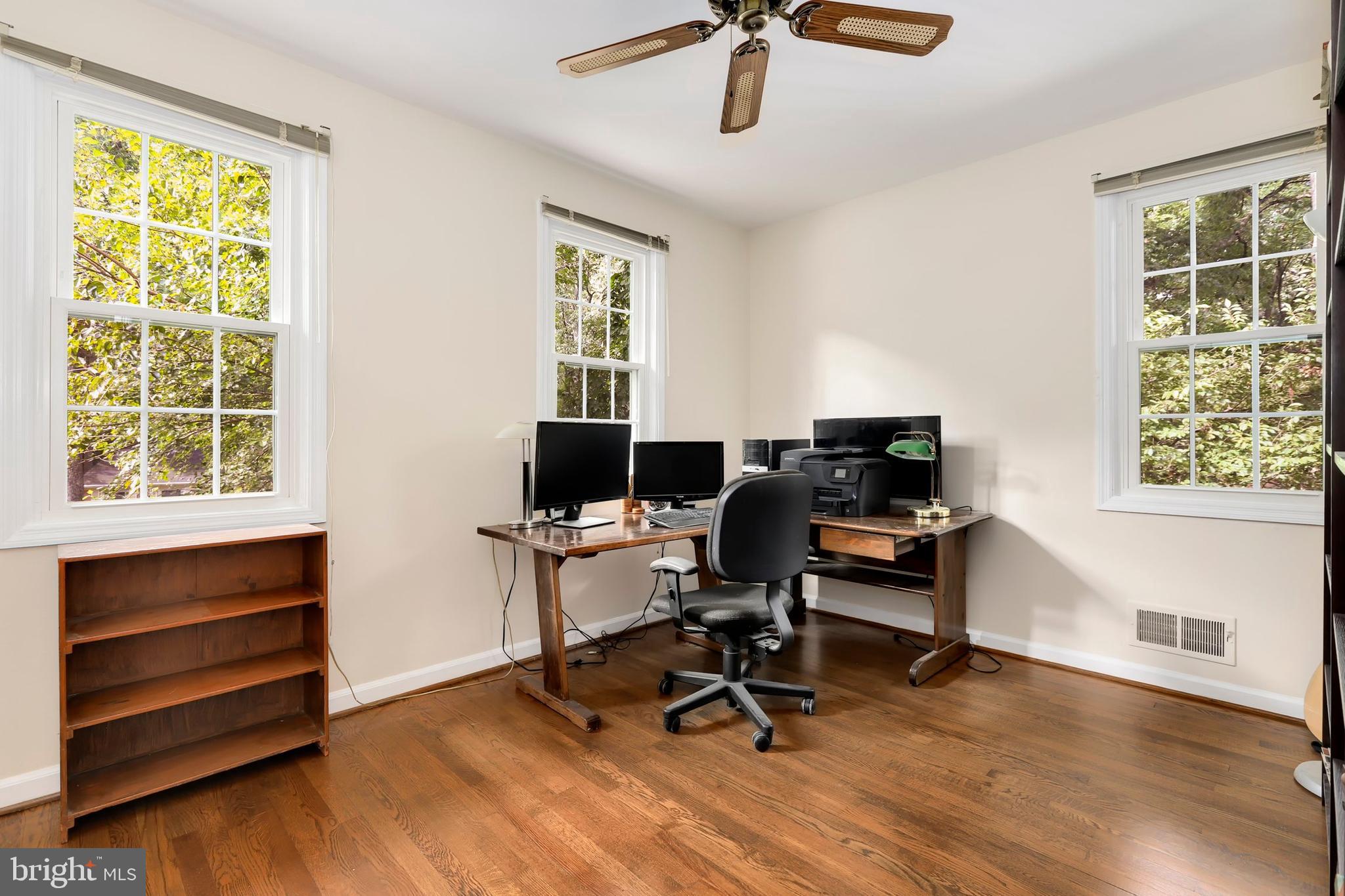 12000 Trotter Lane Reston, VA 20191 - Photo 37 of 60 Gallery Image 37