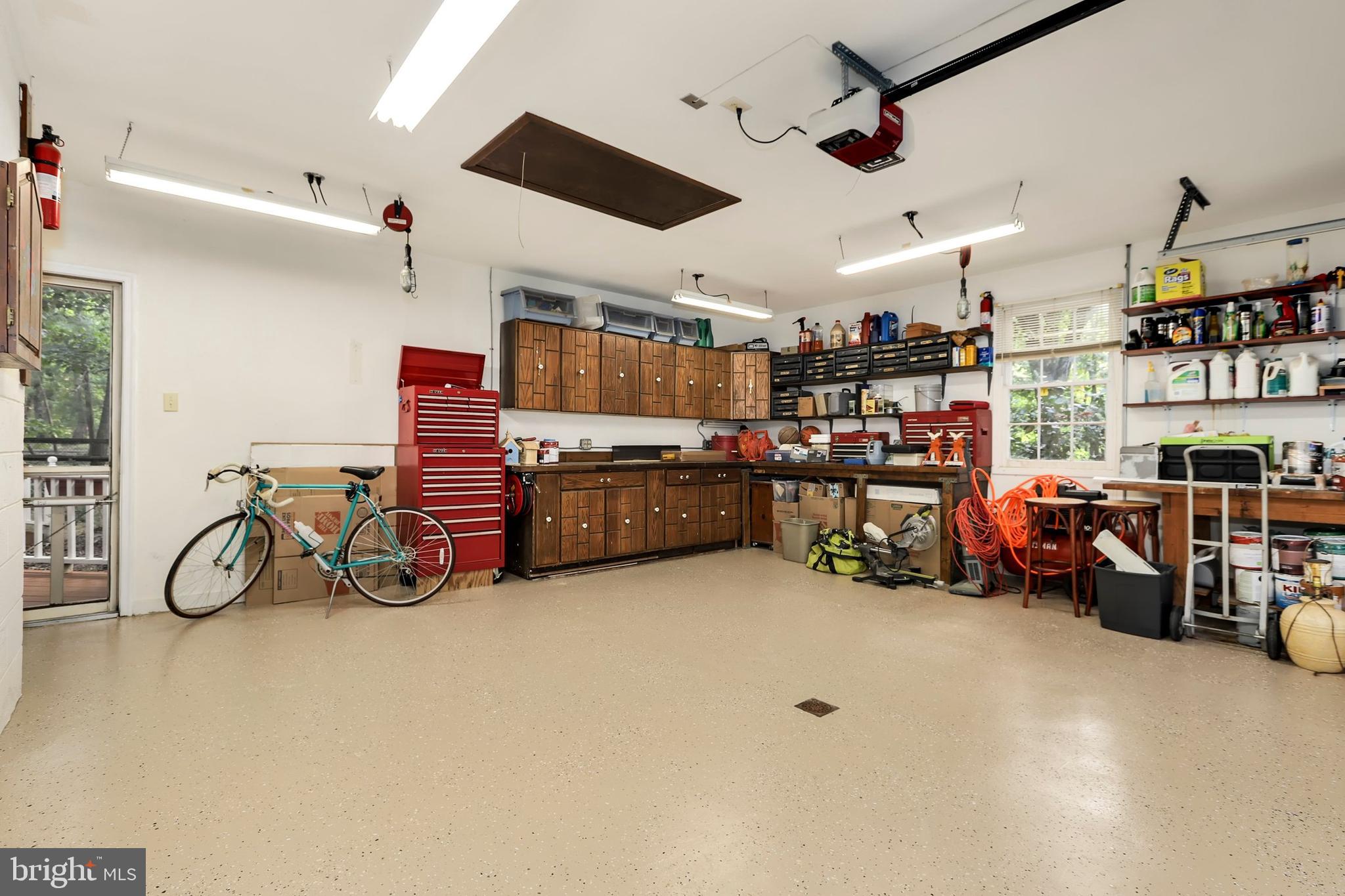 12000 Trotter Lane Reston, VA 20191 - Photo 41 of 60 Gallery Image 41