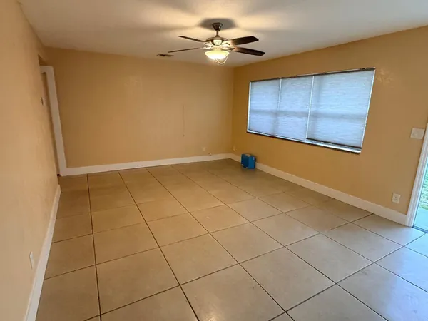 $2,650 | 740 Aspen Road, West Palm Beach, FL 33409