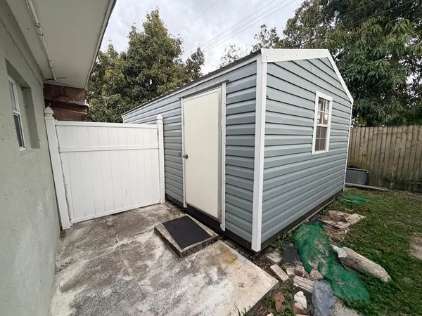 $2,650 | 740 Aspen Road, West Palm Beach, FL 33409
