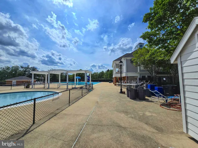 $689,900 | 17616 Chisholm Lane, Dumfries, VA 22026